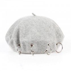 17th-century beret - cap with silver ringsHats & Caps