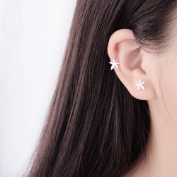 Silver plated - maple leaf - stud earringEarrings