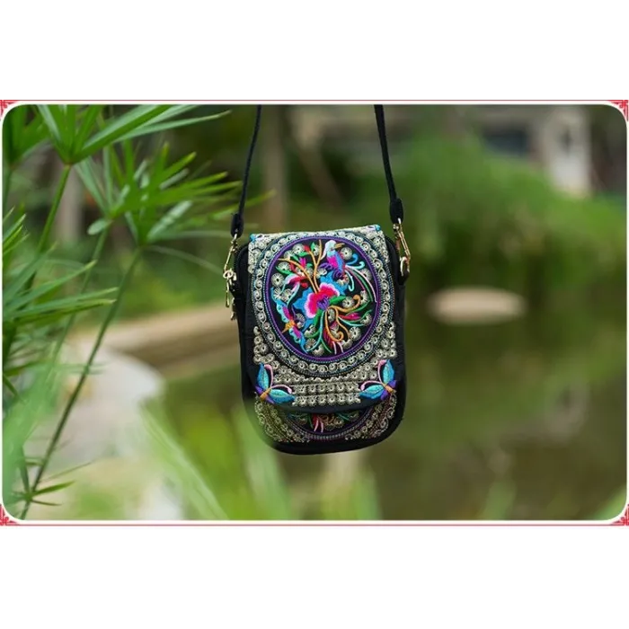 Embroidery - Floral - Shoulder bagsBags