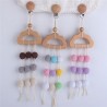 Baby Beißring - Häkelperlen - Kinderwagen / Bett Holzclip - hängendes Spielzeug