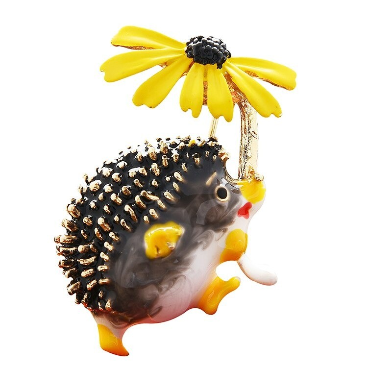 Igel mit einer Blume - Brosche