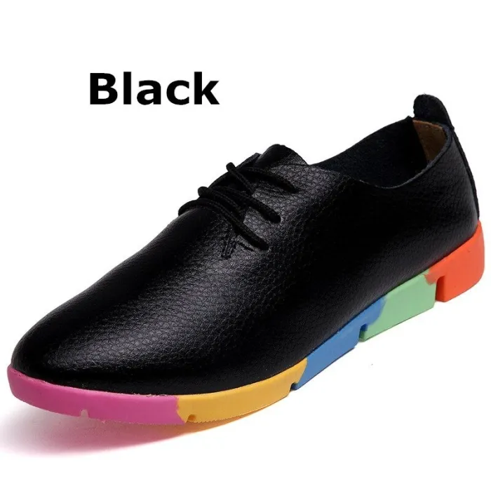 Modische Loafer - flache Schuhe - mit Regenbogensohlen / Schnürsenkeln - echtes Leder