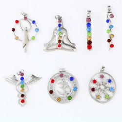 Reiki 7 Kristallperlen - Chakra - Anhänger für Halskette - Yoga / Meditation / Engelsform