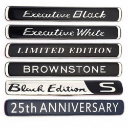 Autoaufkleber - Emblem - Brownstone / Executive White / Black / Limited Edition