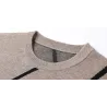 Eleganter Strickpullover - großer Buchstabendruck