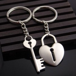 Couple keychain - key / heart shaped lock - 2 piecesKeyrings