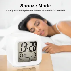 Digital alarm clock - LED - thermometer - date - cubeClocks