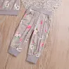 Klassisches Set für Kinder - Langarmpullover - Hose - mit Blumendruck
