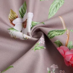 Klassisches Set für Kinder - Langarmpullover - Hose - mit Blumendruck