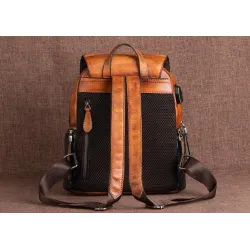 Retro-Rucksack für Damen - florale Prägung - echtes Leder - großes Fassungsvermögen