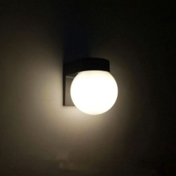 Moderne kugelförmige Lampe - Außenwandleuchte