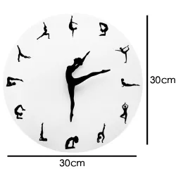 Modische Wanduhr - tanzende Ballerina - Ballettstellungen