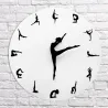 Modische Wanduhr - tanzende Ballerina - Ballettstellungen