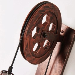 Retro Flaschenzug Wandleuchte - Holzlampe