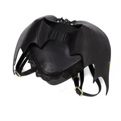 Schwarzer Lederrucksack - Punk-Stil - mit Fledermausflügeln