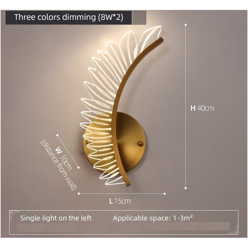 Moderne LED-Wandleuchte - Design mit goldenen Flügeln - für den Innenbereich