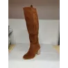 Kniehohe Wildlederstiefel - dicker Absatz