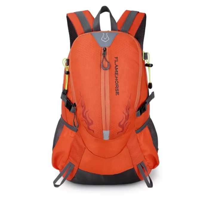 Wasserdichter Sportrucksack - großes Fassungsvermögen - 30L