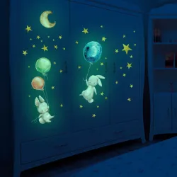 Leuchtender Wandaufkleber - Kinderzimmertapete - Hase / Mond / Luftballons / Sterne