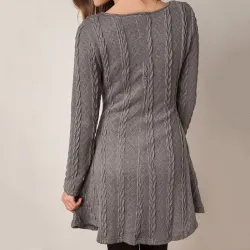 Kurzes Strickkleid - Langarmpullover