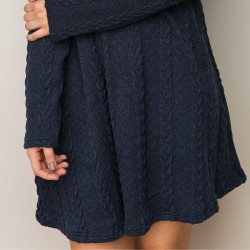 Kurzes Strickkleid - Langarmpullover