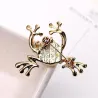 Green frog broochBrooches