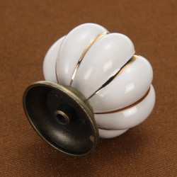 Vintage Möbelknauf - Griff - Kürbisform