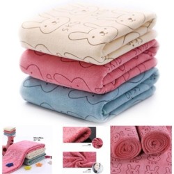 Weiches Baby-Badetuch - Hasen bedruckt