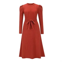 Elegantes Strickkleid - Langarm - Taillengürtel