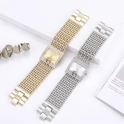 Elegante Quarzuhr - breites Kristallarmband
