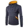 Warmer Kapuzenpullover – mit Kragenknöpfen