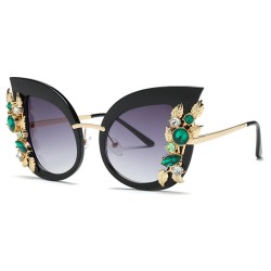 Modische Cat-Eye-Sonnenbrille – dekorative Blätter/Kristalle