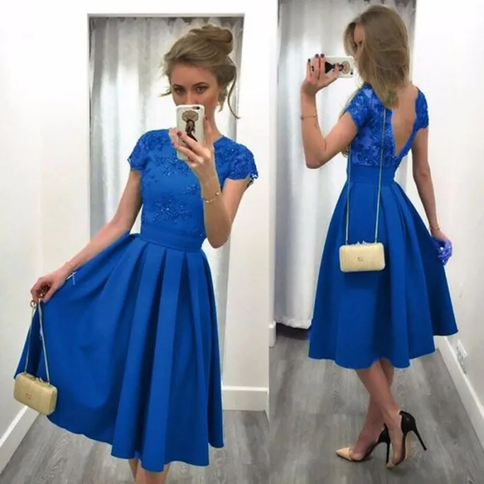 Sexy Kleid – rückenfrei – Patchwork-Blumenmuster