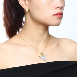 Love & Triangle Stylish Jewelry SetJewellery Sets