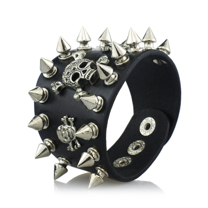 Gothic leather bracelet with skull & rivets - unisexBracelets