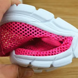 Weiche, atmungsaktive Mesh-Schuhe