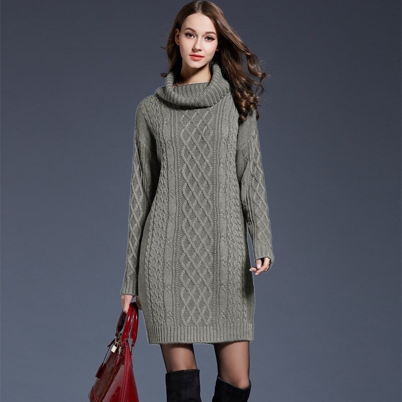 Lange Strickpullover mit Schildkrötenhals - Winterkleid