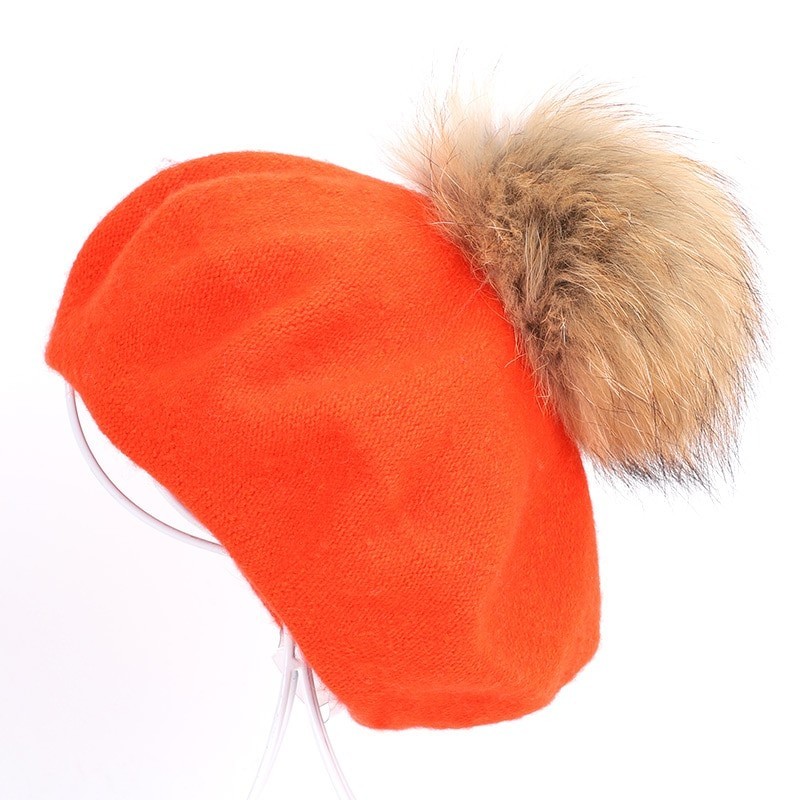 Elegantes Beret mit Pelz Pom-Pom