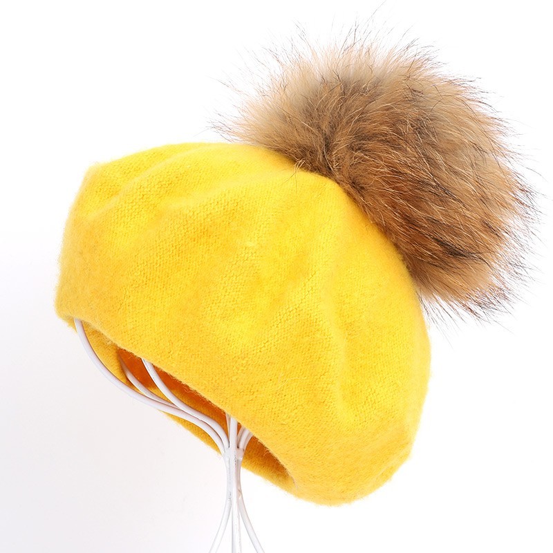 Elegantes Beret mit Pelz Pom-Pom